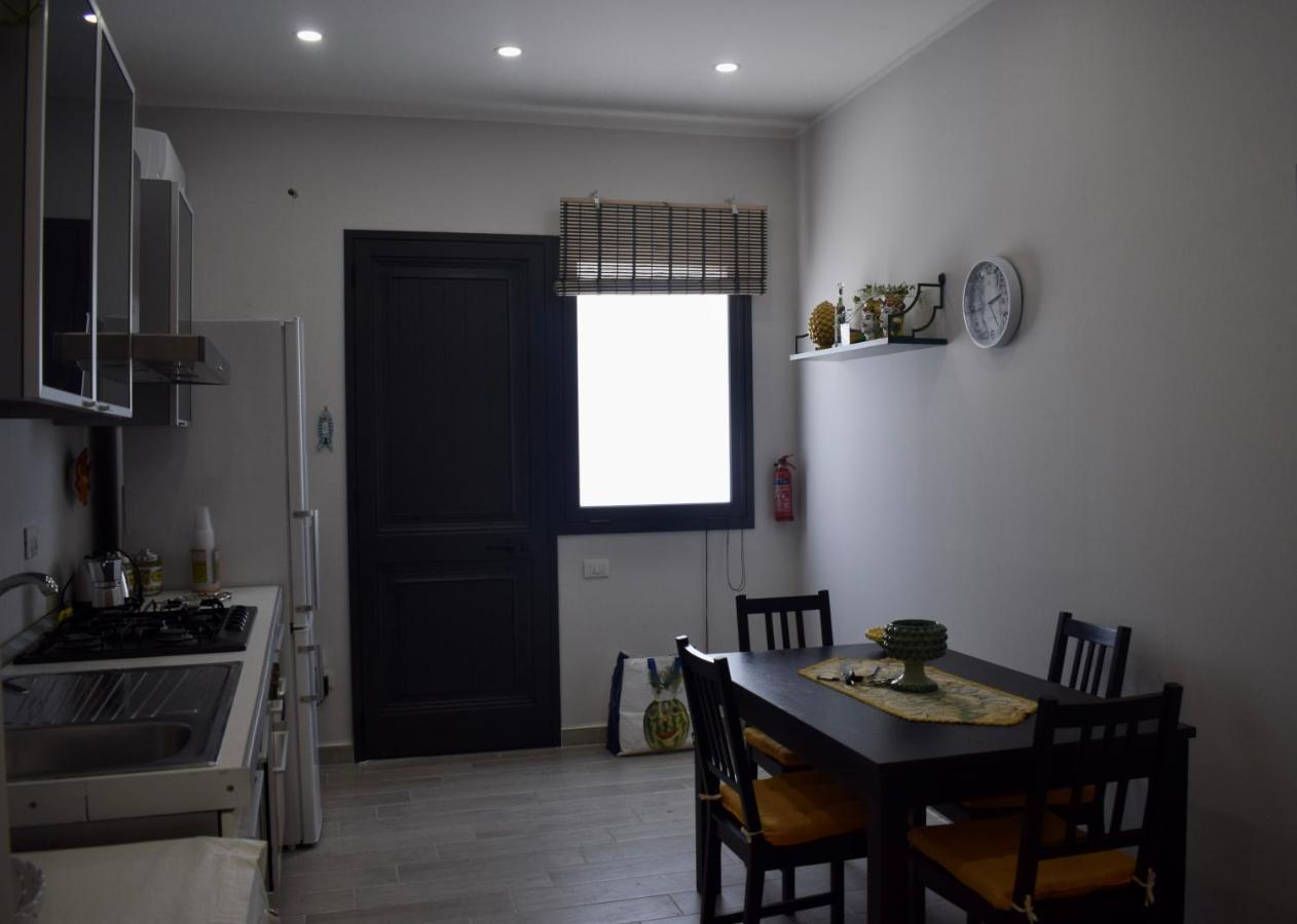 La Casa Dei Leoni Di Sicilia Apartment Palermo Luaran gambar